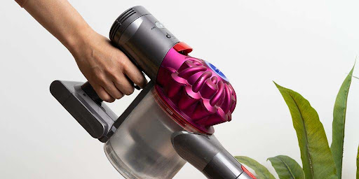 Identifying Why Your Dyson Won't Charge