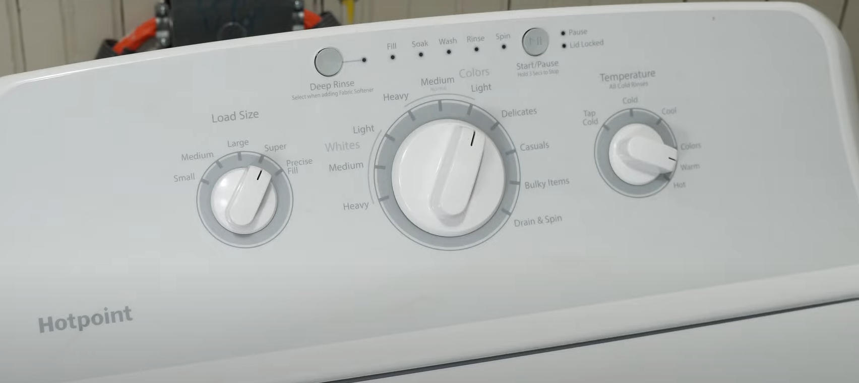 Hotpoint Washing Machine with control panel